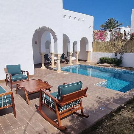 Villa Des Lotophages Aghir ภายนอก รูปภาพ